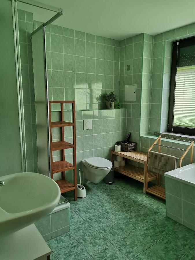 Monteur- Und Ferienwohnung In Hainichen - Obergeschoss Oder Dachgeschoss - Familie Weber Bockendorf Dış mekan fotoğraf