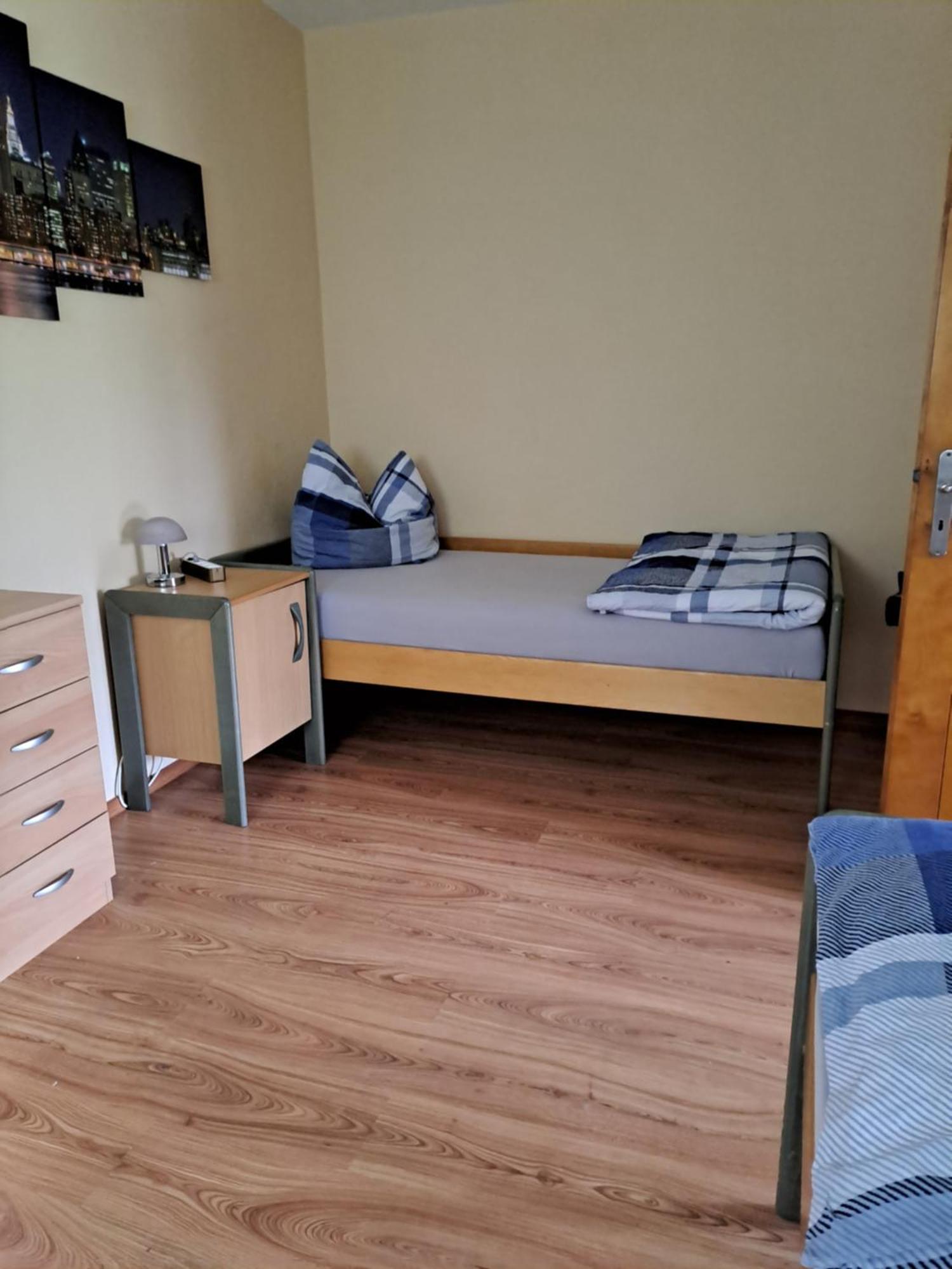 Monteur- Und Ferienwohnung In Hainichen - Obergeschoss Oder Dachgeschoss - Familie Weber Bockendorf Dış mekan fotoğraf